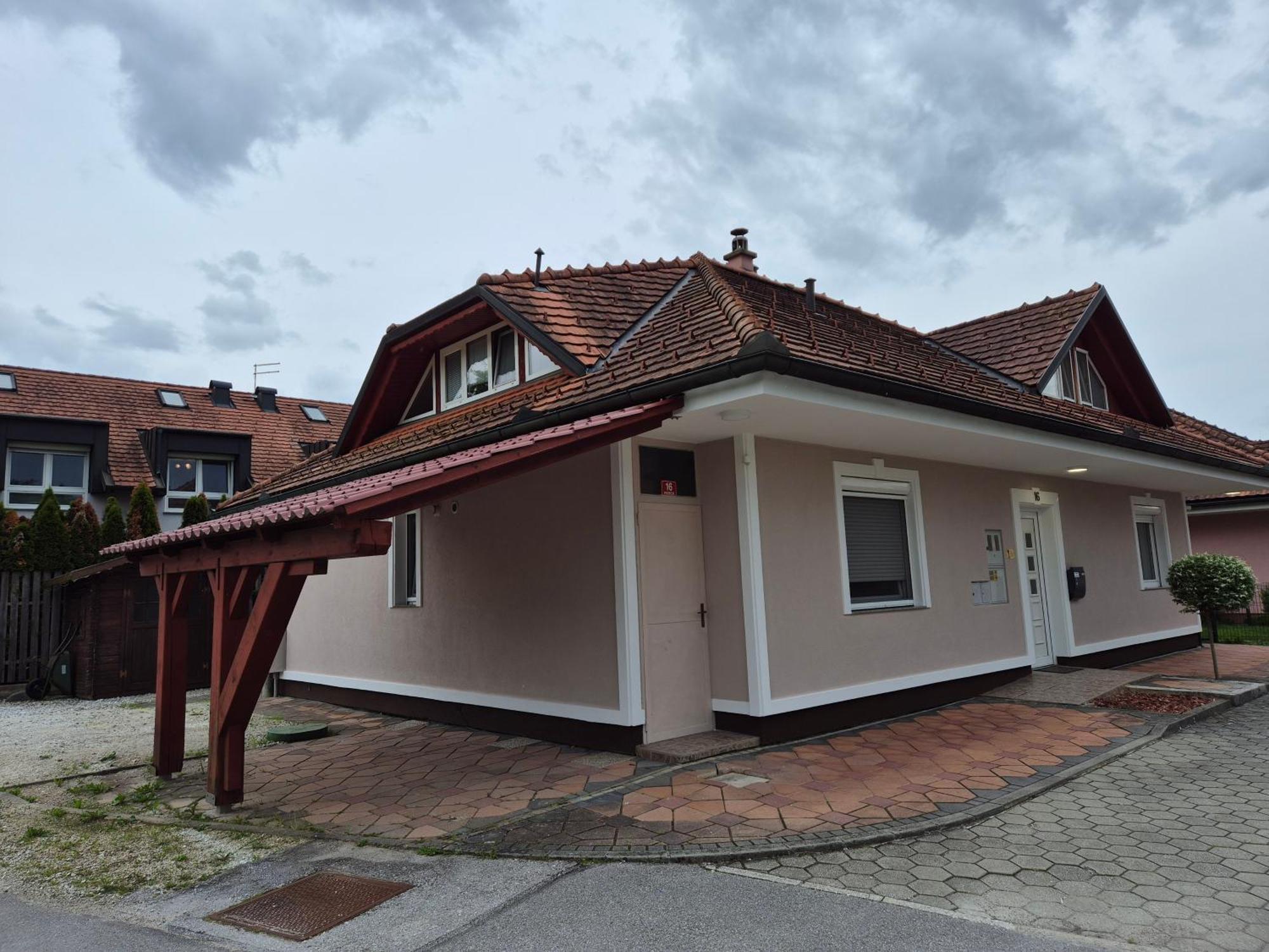 Oddih V Mirnem In Zelenem Okolju Leilighet Škofljica Eksteriør bilde